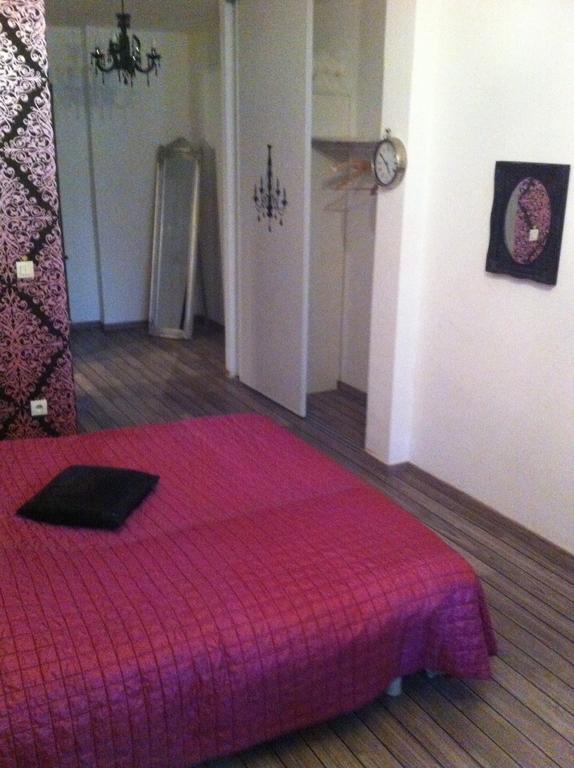 Bed and Breakfast La Cathare Lézignan-Corbières Zimmer foto